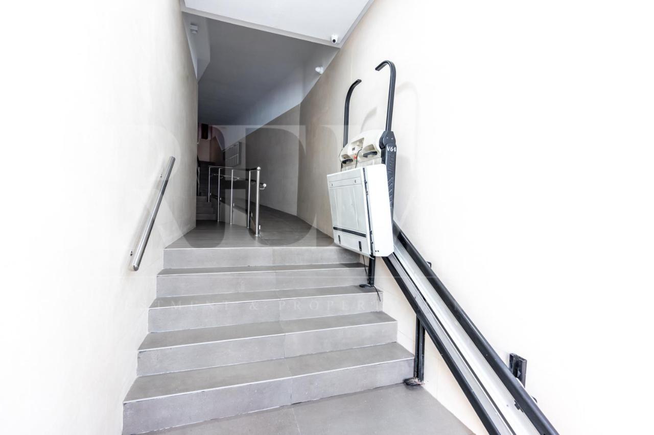Appartement Modern Gem In Heart Of Malaga, Near Sights Rems Extérieur photo