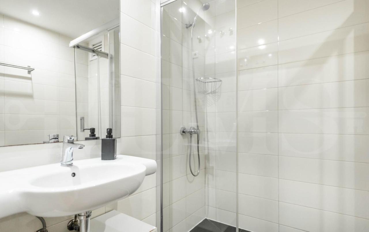Appartement Modern Gem In Heart Of Malaga, Near Sights Rems Extérieur photo